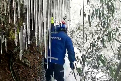 暴雪天氣通信中斷，但中國(guó)電信的溫暖一直在線_400.jpg
